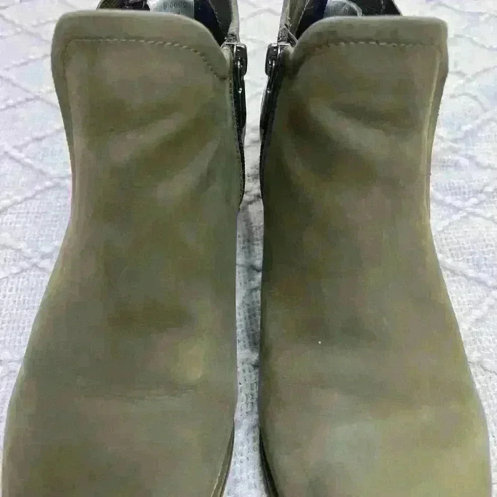 Blondo Womens Suede Olive Green Zippered Waterproof Heel Booties Size 9.5M EUC - Picture 13 of 13